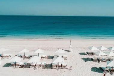 Beach & Pool Day Pass24122