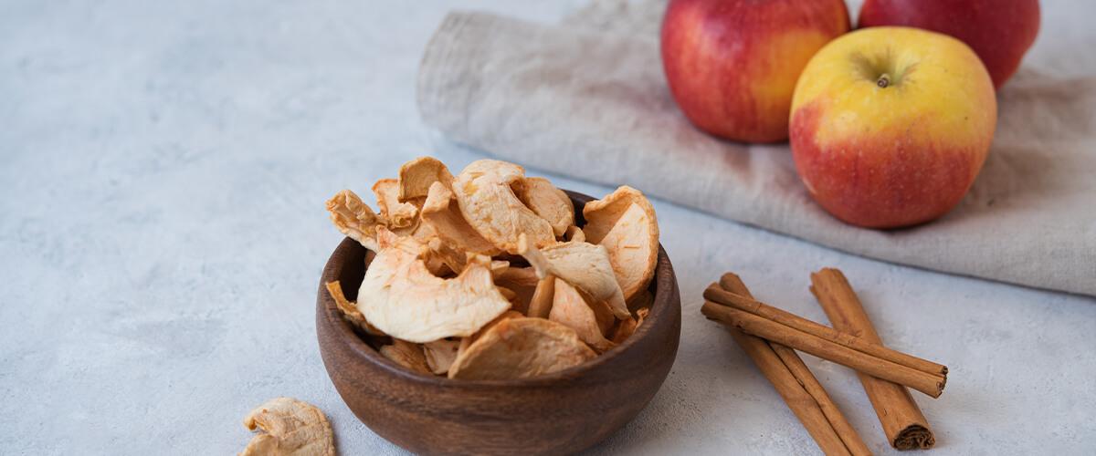 Healthy Snack for Kids: Cinnamon Apple Chips