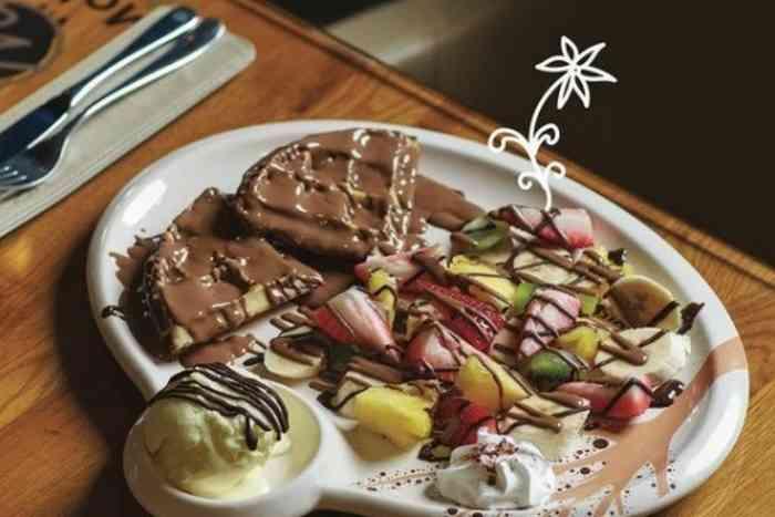 Molten Chocolate Café30147