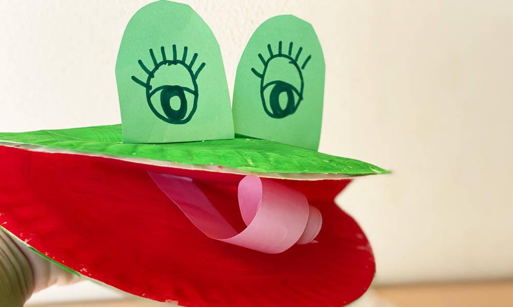Paper Plate Frog Hand Puppet34846