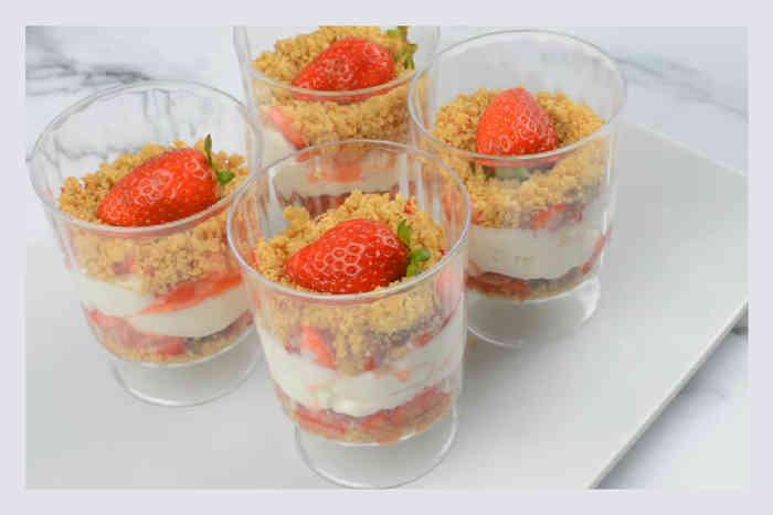 No Bake Strawberry Cheesecake Cups34683