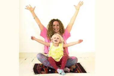 Prenatal & Postnatal Yoga Classes28350