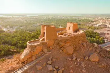 Visit the Dhayah Fort1875